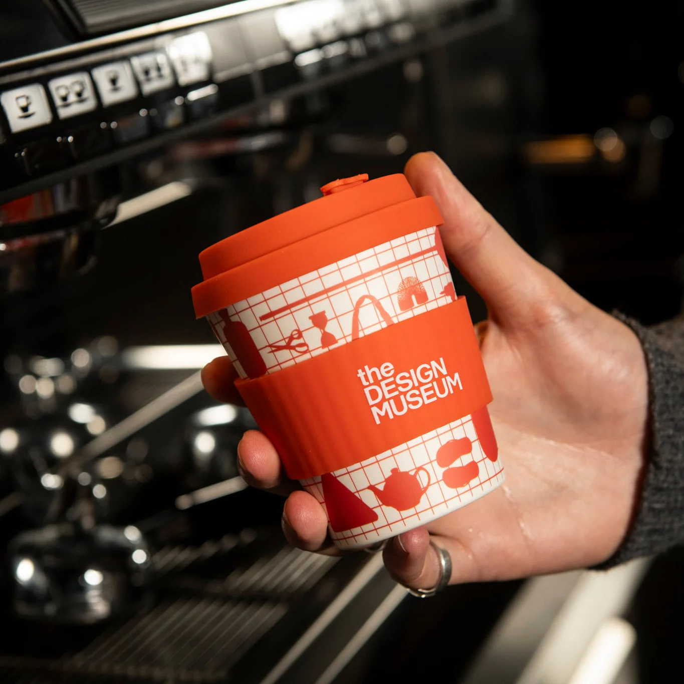 Crowdsourced Wall Red Keep Cup - 8oz - Image 3
